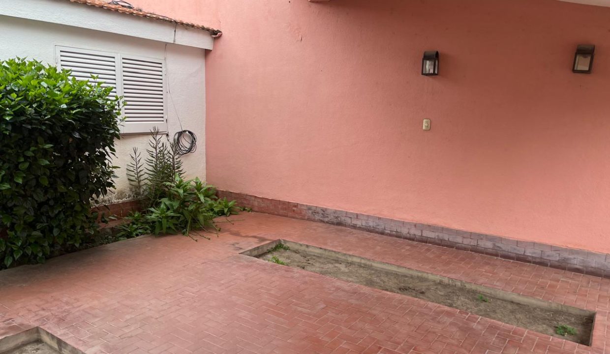 WhatsApp Image 2025-12-15 at 20.26.50 (1)