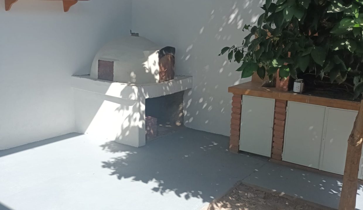 WhatsApp Image 2025-12-15 at 20.32.25 (1)